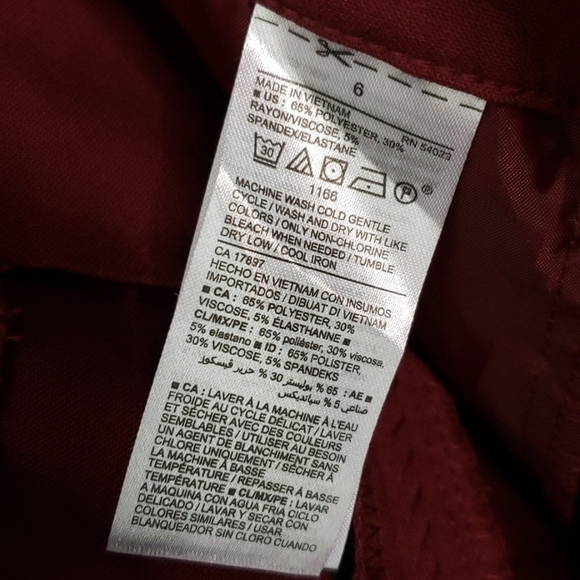 Old Navy Maroon Straight Pull On Pants Size 6 - Picture 5 of 6